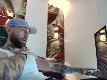 luke_davis01 on Chaturbate