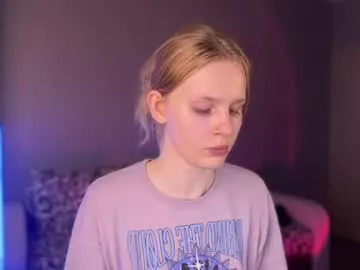 Freechat lunacyy on Chaturbate