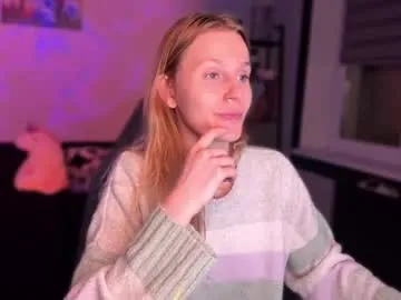 Freechat lunacyy on Chaturbate