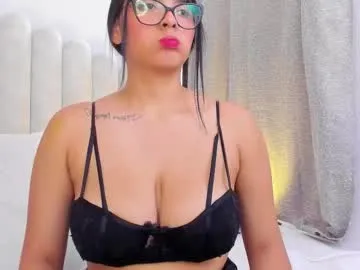 Offline madyyson_hot on Chaturbate