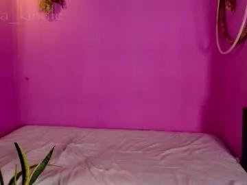 Freechat mala_kindle on Chaturbate