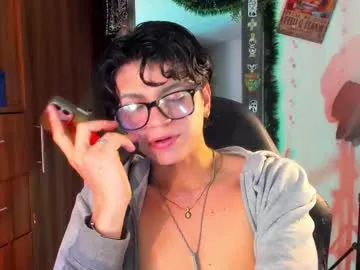 Offline mar_alexis on Chaturbate