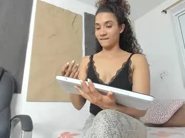 Private marian_rios on Chaturbate