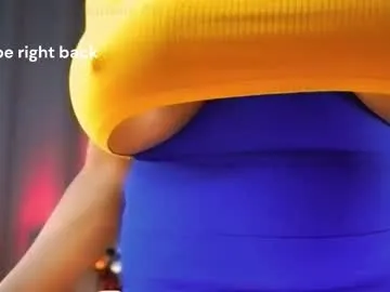 Offline mariicha on Chaturbate