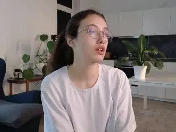 maryrosejansson — Hello there! I'm Olivia i'm new here<3 Goal:Handbra I'll dance with my back to you without a top #18 #new #shy #teen #lovense [283 tokens remaining]