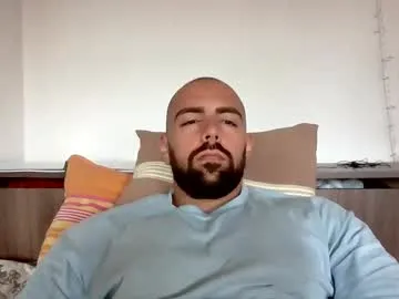 Offline master_david_23 on Chaturbate