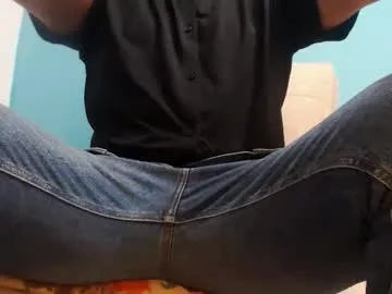 Offline masterdickjuicy on Chaturbate