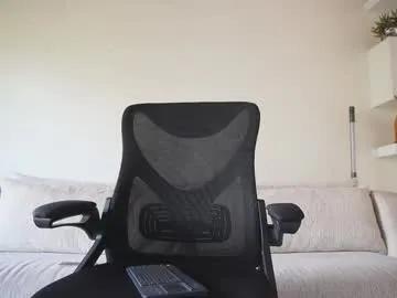 Freechat maximohoot on Chaturbate