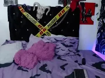 mayaredd — Goal 1 : topless x10 minutes (40 tokens remaining) #lovense #smalltits #femdom #goth #tattoos