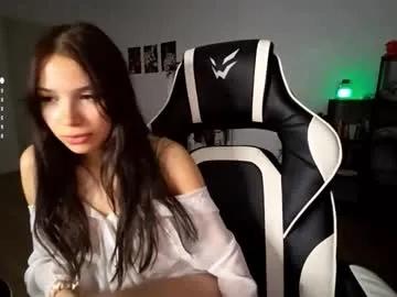 Freechat mellowpearl on Chaturbate