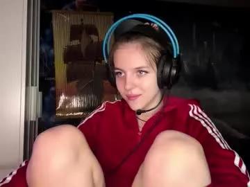 melonygriffen — Hello im Aria! Goal - Teasing dance<3 #new #teen #shy #18 #cute [64 tokens remaining]