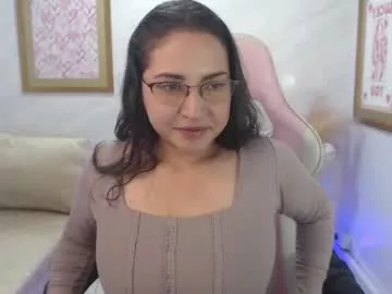 Offline mia_boston_v on Chaturbate