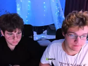 Group michael_strong_ on Chaturbate