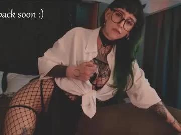 mika_moon_ on Chaturbate