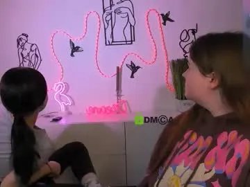 Freechat miki_ti on Chaturbate