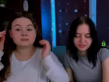 Freechat miki_ti on Chaturbate