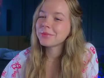 milly_shy on Chaturbate