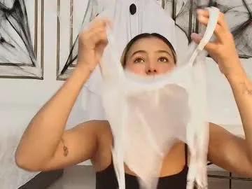 Freechat miranda_villa on Chaturbate
