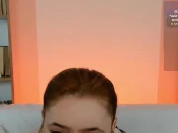 Freechat miss_redfox on Chaturbate