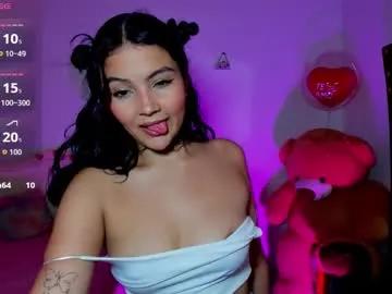 Freechat misschelsea01 on Chaturbate