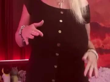 Freechat monicutex on Chaturbate