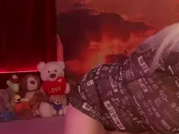 Freechat monicutex on Chaturbate