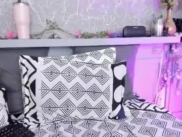 moon_lightt9 on Chaturbate