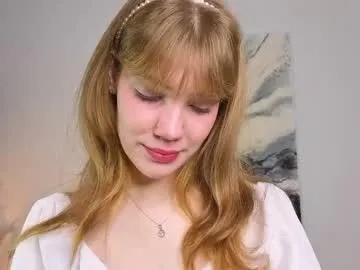 Freechat myismira on Chaturbate