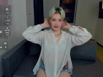 Freechat nakishacroshaw on Chaturbate