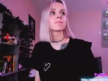 Freechat nanitamoore on Chaturbate