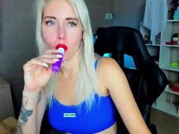 nastasya_cute — GOAL: sensual teasing dance [23 tokens remaining] HELLO))) Today I'm a sports girl  #joi #nonude #lovense #bigtits #blonde #girlnextdoor #longhairude