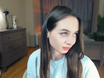 Freechat nichelledorris on Chaturbate