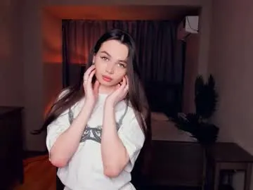 Freechat nichelledorris on Chaturbate