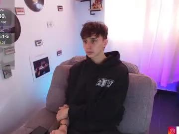 Chaturbate nick_bangover is Freechat nick_bangover — Hey I do a great cum show!!! #party #master #bdsm #feet #uncut