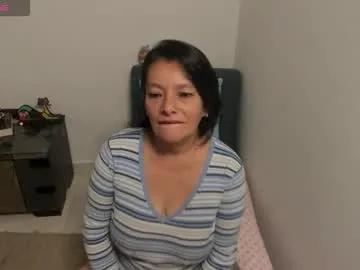 Freechat nuit_rose on Chaturbate