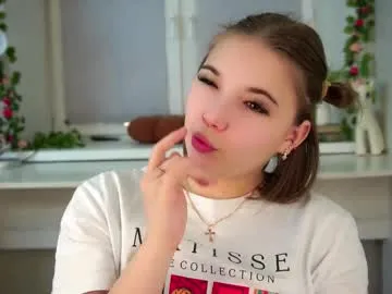 Offline orastarcher on Chaturbate