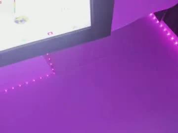 oriana_guzman — Welcome to my room  Are you ready to have fun with me?  - Goal: bounce boobs  #18 #milk #latina #machine #young