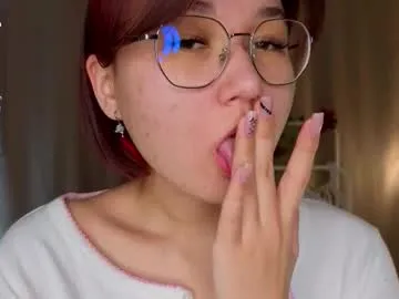 Offline phebenogowski on Chaturbate