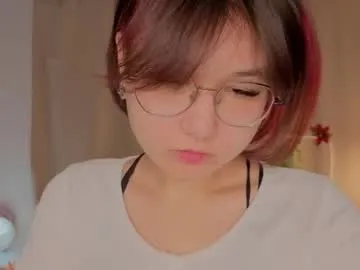 Offline phebenogowski on Chaturbate