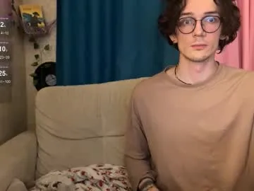 Offline pocket_lovers on Chaturbate