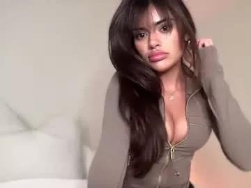 Freechat poutyselena on Chaturbate