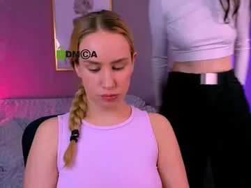 Freechat riley_sanders on Chaturbate