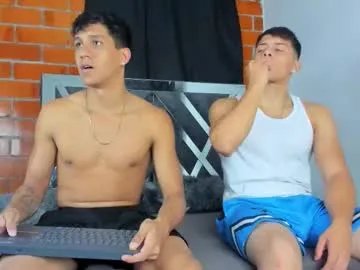 Freechat robertmiller21 on Chaturbate