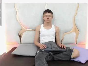 Freechat rooy_tay on Chaturbate