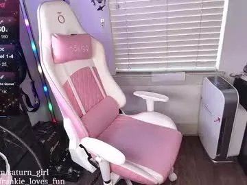Freechat saturnine_princess on Chaturbate