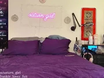 Freechat saturnine_princess on Chaturbate