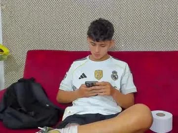 Freechat sexys_boys18 on Chaturbate