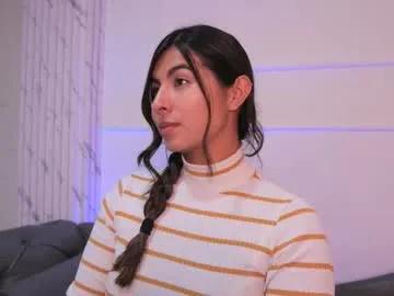 Freechat shelleymorell on Chaturbate