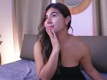 Freechat shelleymorell on Chaturbate