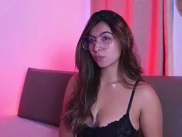 Freechat shelleymorell on Chaturbate